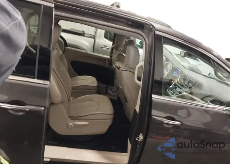 2018 Chrysler Pacifica Hybrid Limited from USA, damaged, VIN 2C4RC1N72JR150161